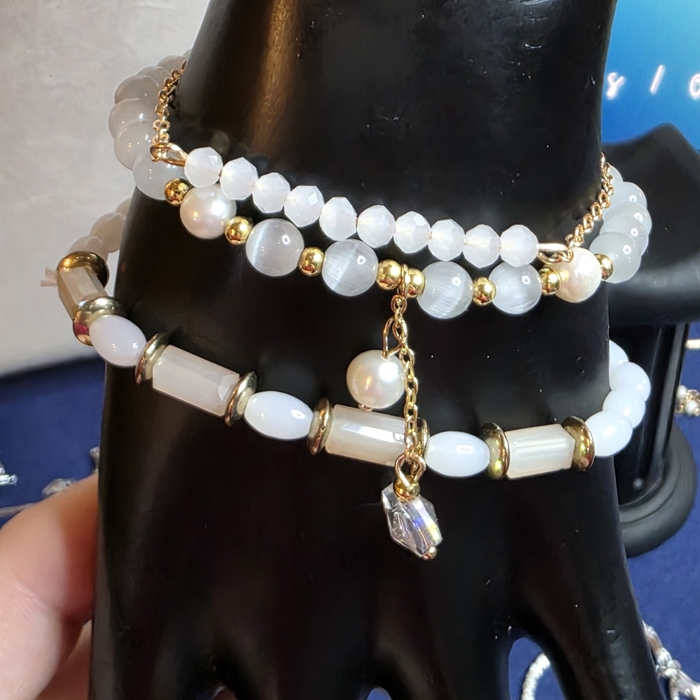 3pc White & Gold Beaded Bracelet Set Crystal Heart Charm Stone Glass Pieces 601 - Picture 6 of 7